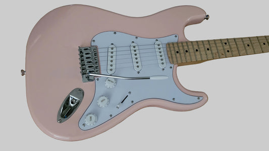 RNC Customs Stratocaster SSS 2026 - Flamingo