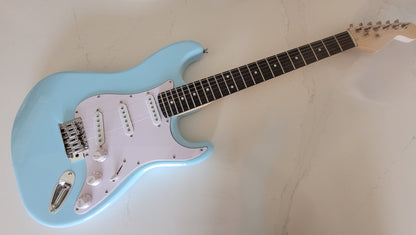 RNC Customs Stratocaster SSS 2026 - Baby Blue