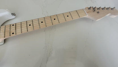 RNC Customs Stratocaster SSS 2026 - Ivory