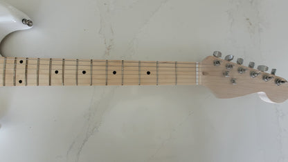 RNC Customs Stratocaster SSS 2026 - Ivory