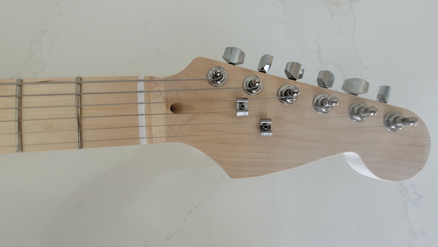RNC Customs Stratocaster SSS 2026 - Ivory