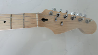 RNC Customs Stratocaster SSS 2026 - Spearmint