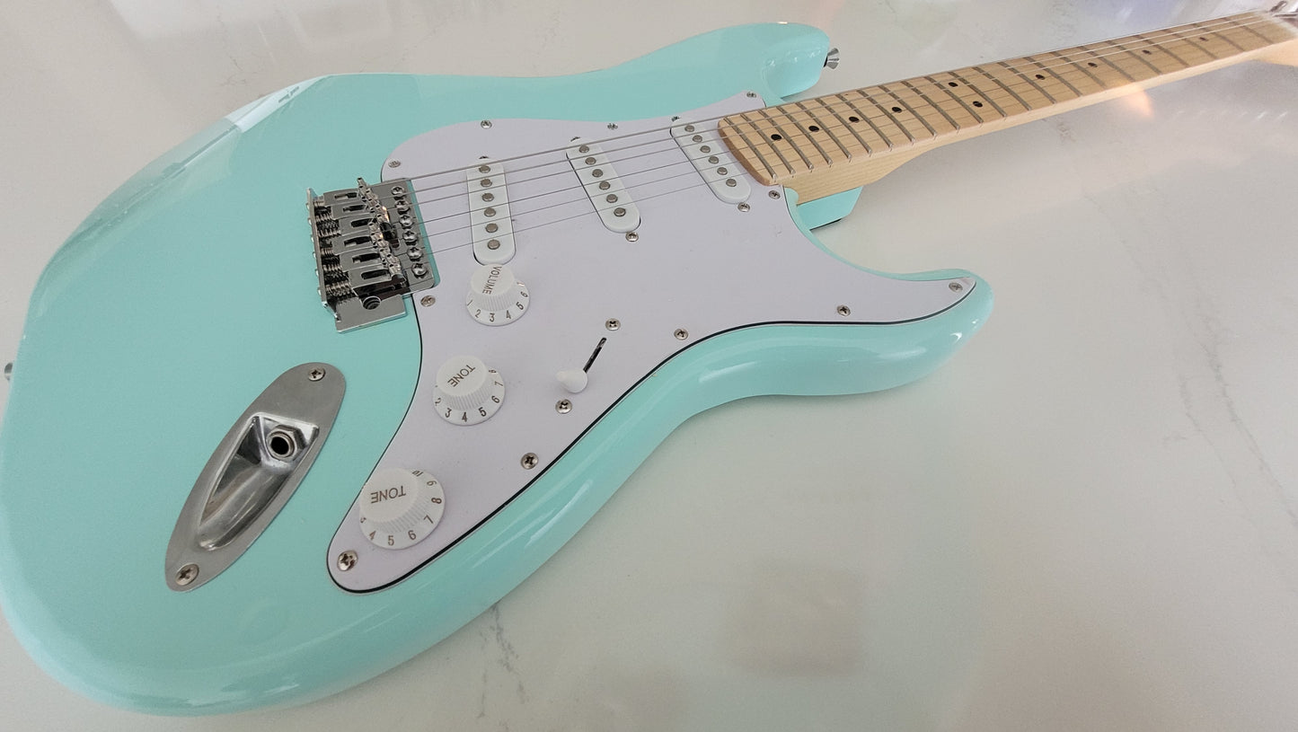 RNC Customs Stratocaster SSS 2026 - Spearmint