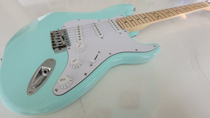 RNC Customs Stratocaster SSS 2026 - Spearmint