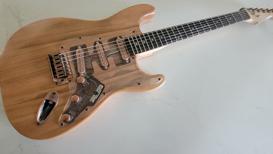 RNC Customs Stratocaster SSS 2026 - Rosegold