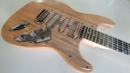 RNC Customs Stratocaster SSS 2026 - Rosegold