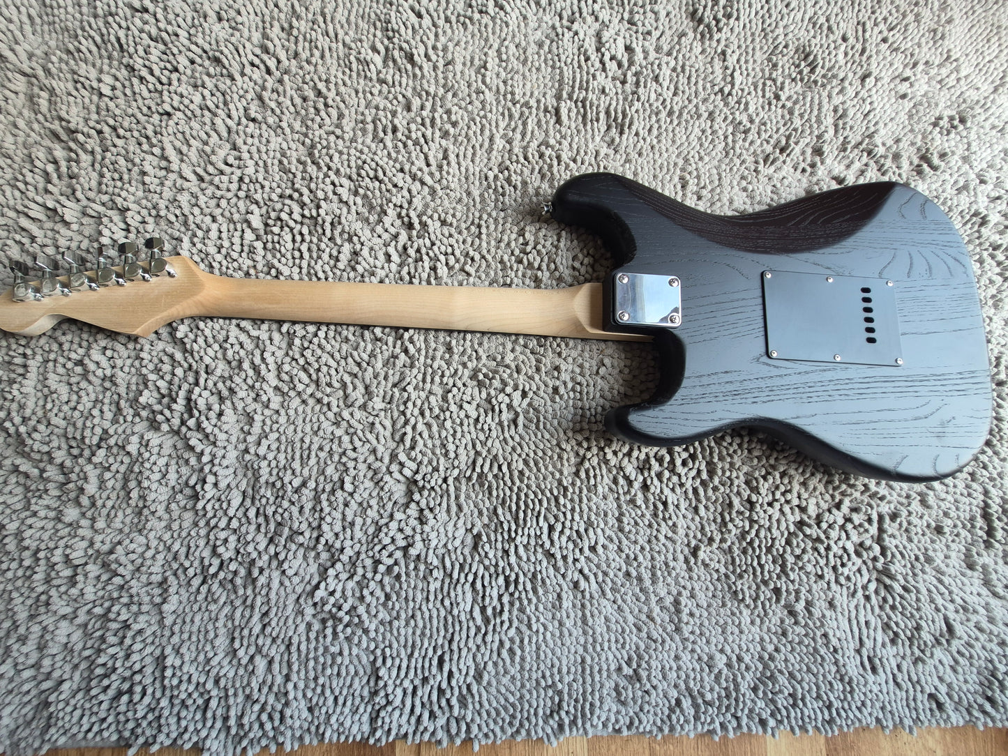 HSS Fat Strat Black