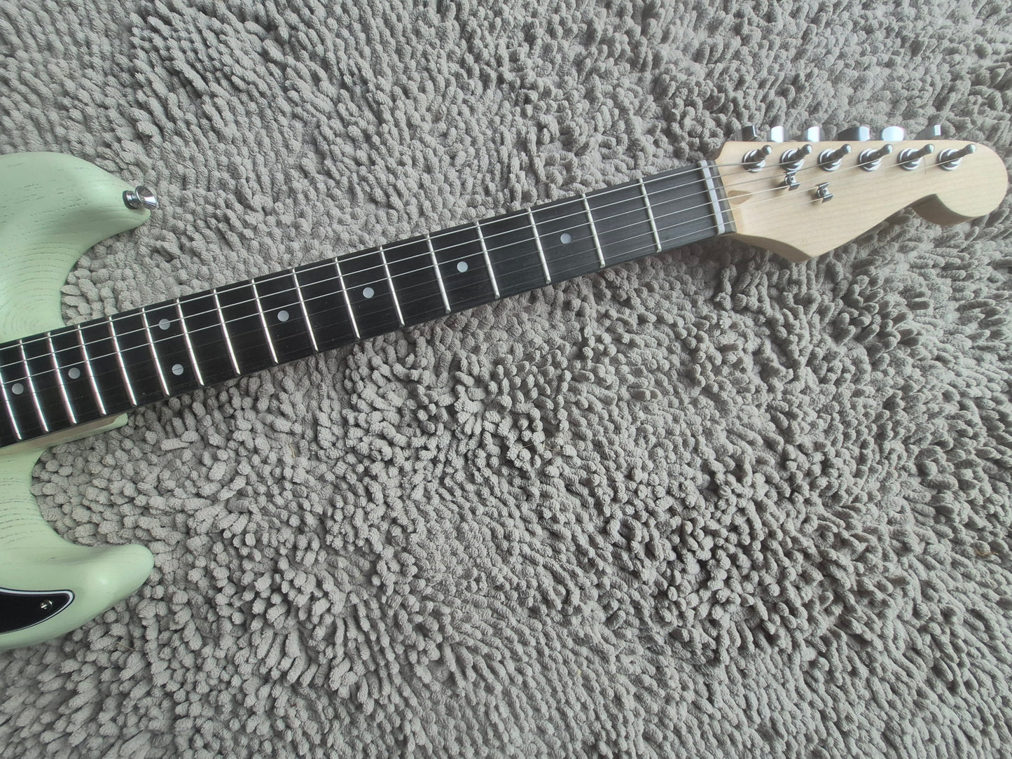 Custom HSS Electric Guitar – Natural Seabreeze Mist