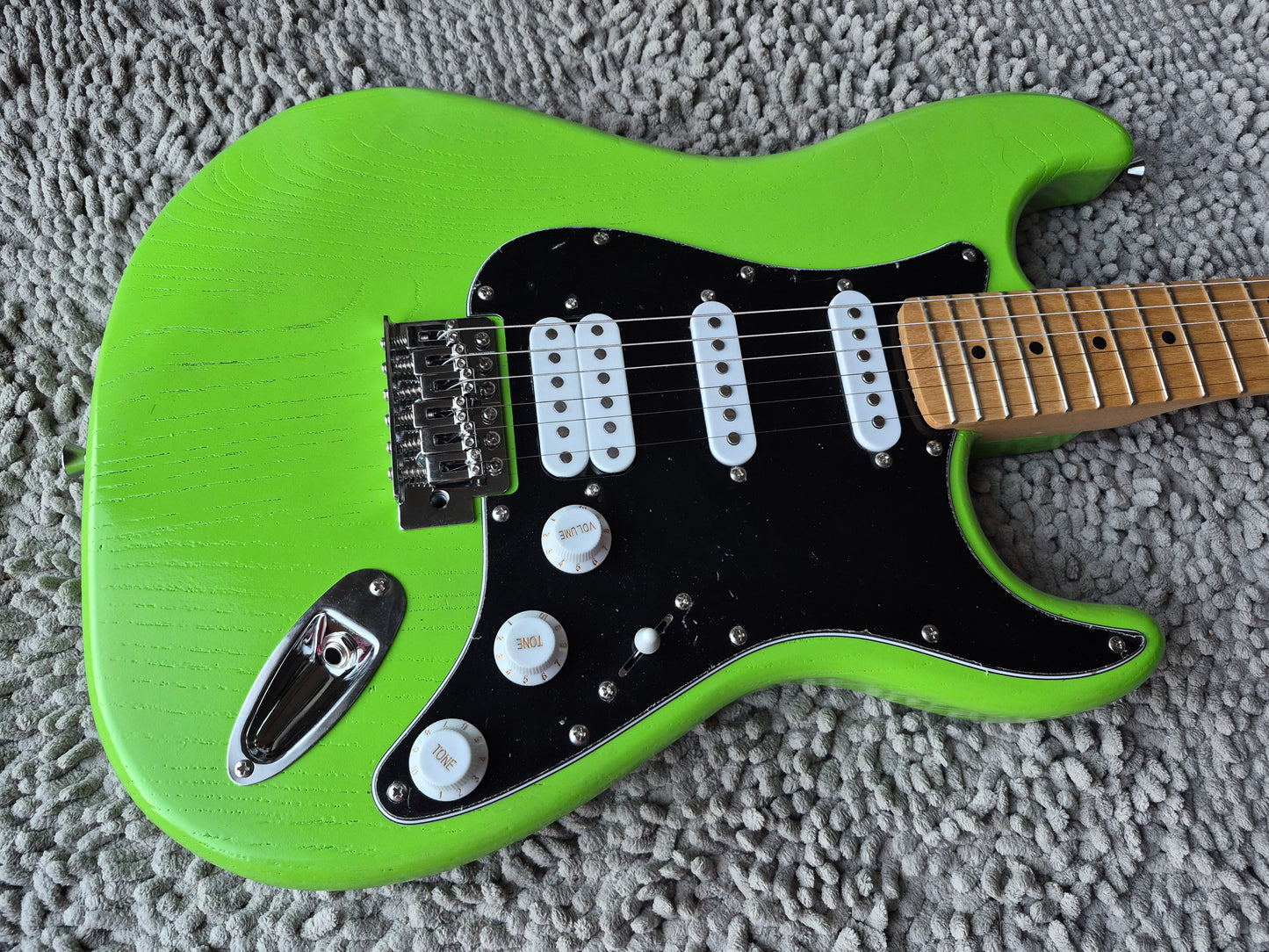 RNC Customs HSS Fat Strat Stratocaster 2026