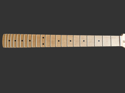 22 Fret Stratocaster Neck – Maple / Medium Jumbo